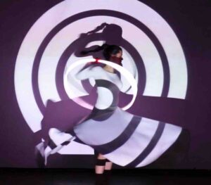 5 video projektion mit live performance