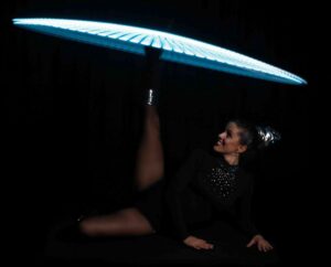 10=hula hoop show buchen